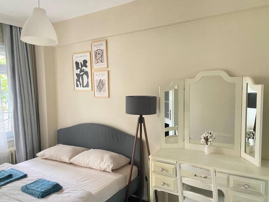 Comfy - Spacious Flat On The Kadikoey Seaside Apartment Istanbul Bagian luar foto