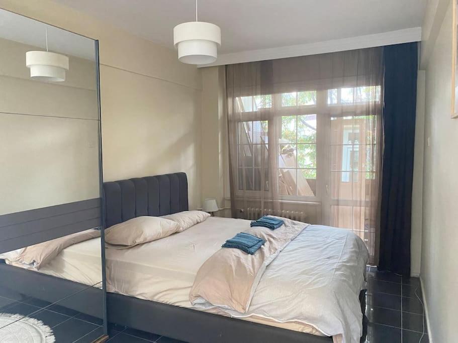 Comfy - Spacious Flat On The Kadikoey Seaside Apartment Istanbul Bagian luar foto