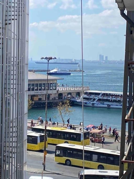 Comfy - Spacious Flat On The Kadikoey Seaside Apartment Istanbul Bagian luar foto