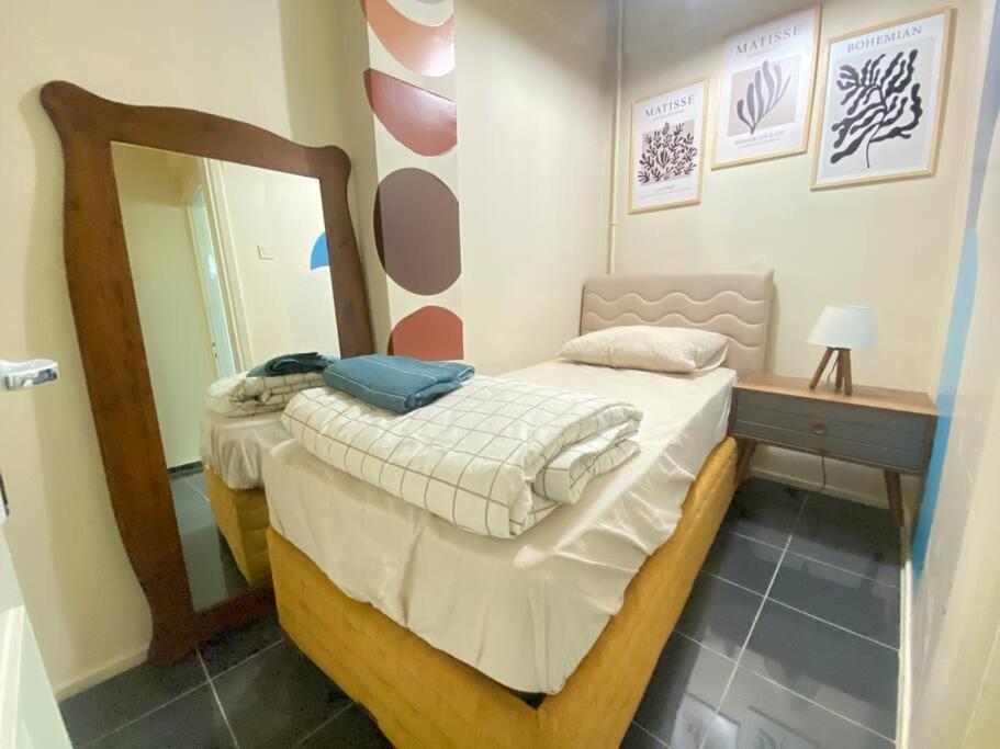 Comfy - Spacious Flat On The Kadikoey Seaside Apartment Istanbul Bagian luar foto